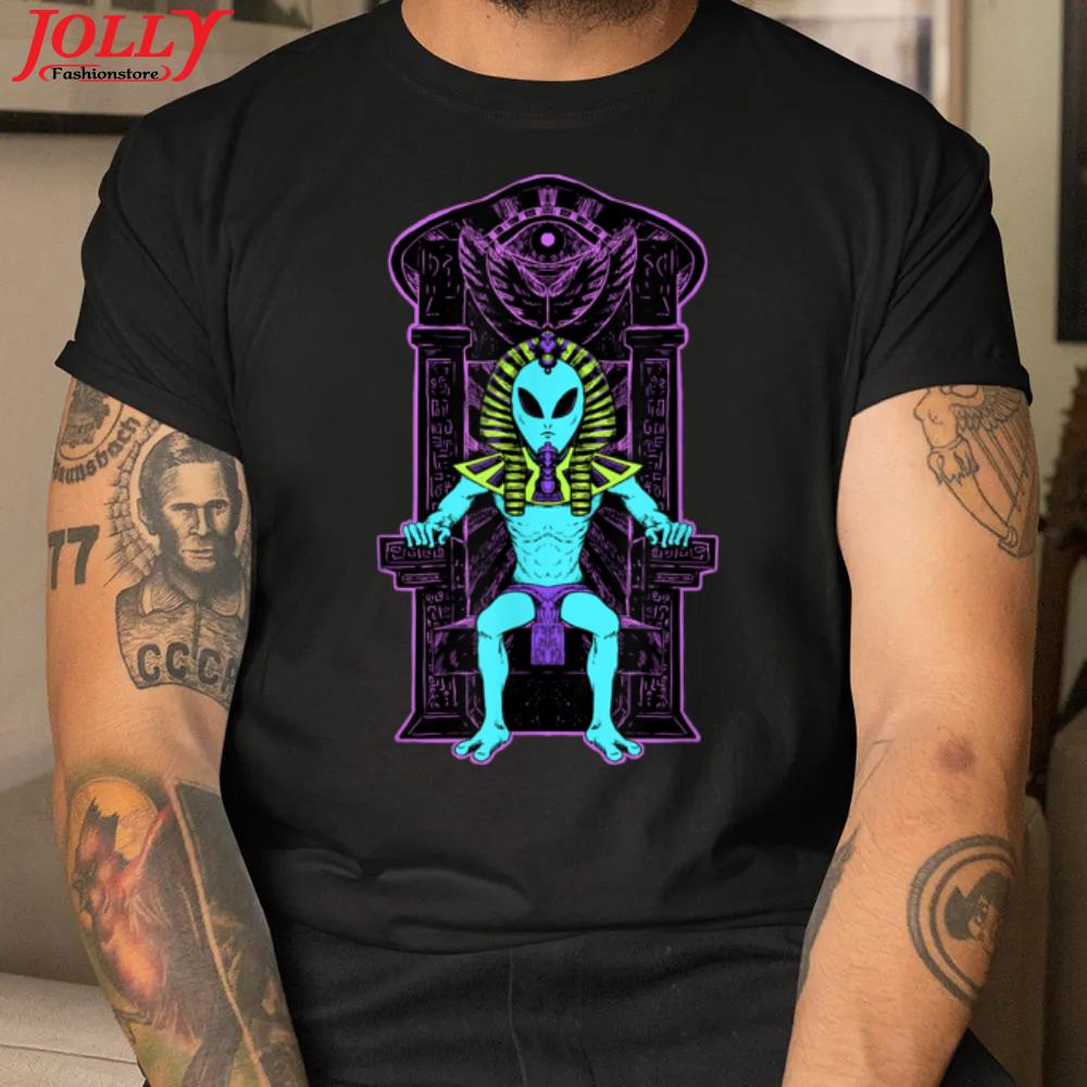 2022 Egyptian alien sitting on throne king tut space ruler shirt