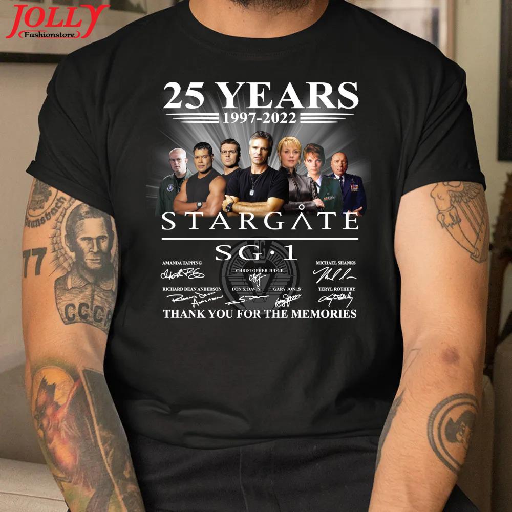 25 years 1997 2022 stargate sg1 signature thank you for the memories T-shirt