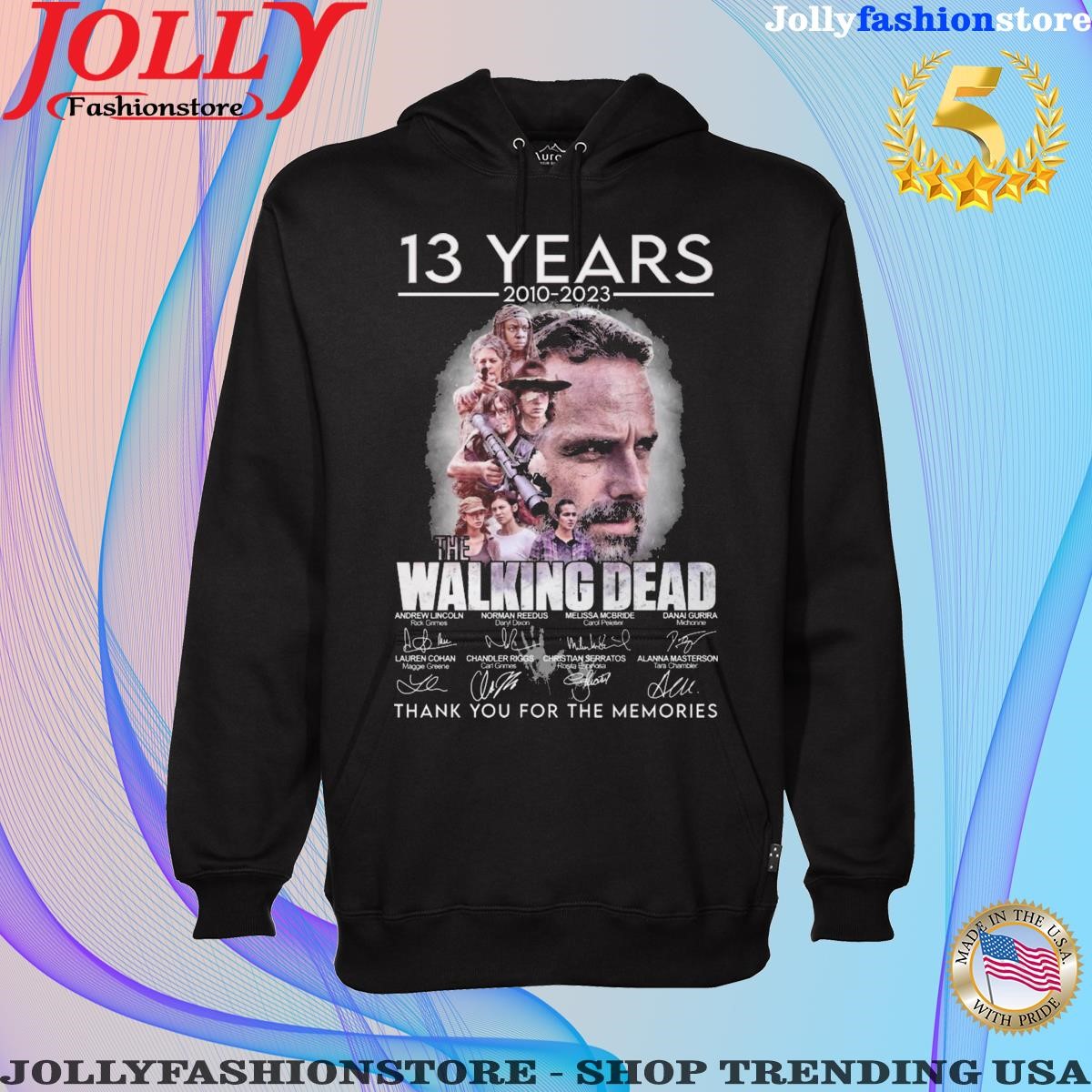 13 years 2010 2023 the walking dead thank you for the memories signatures shirt Hoodie shirt.png